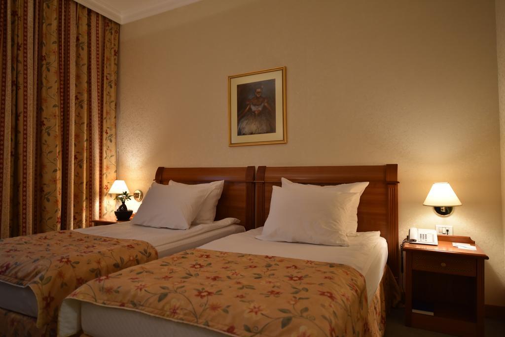 Best Western Hotel Turist Σκόπια Δωμάτιο φωτογραφία
