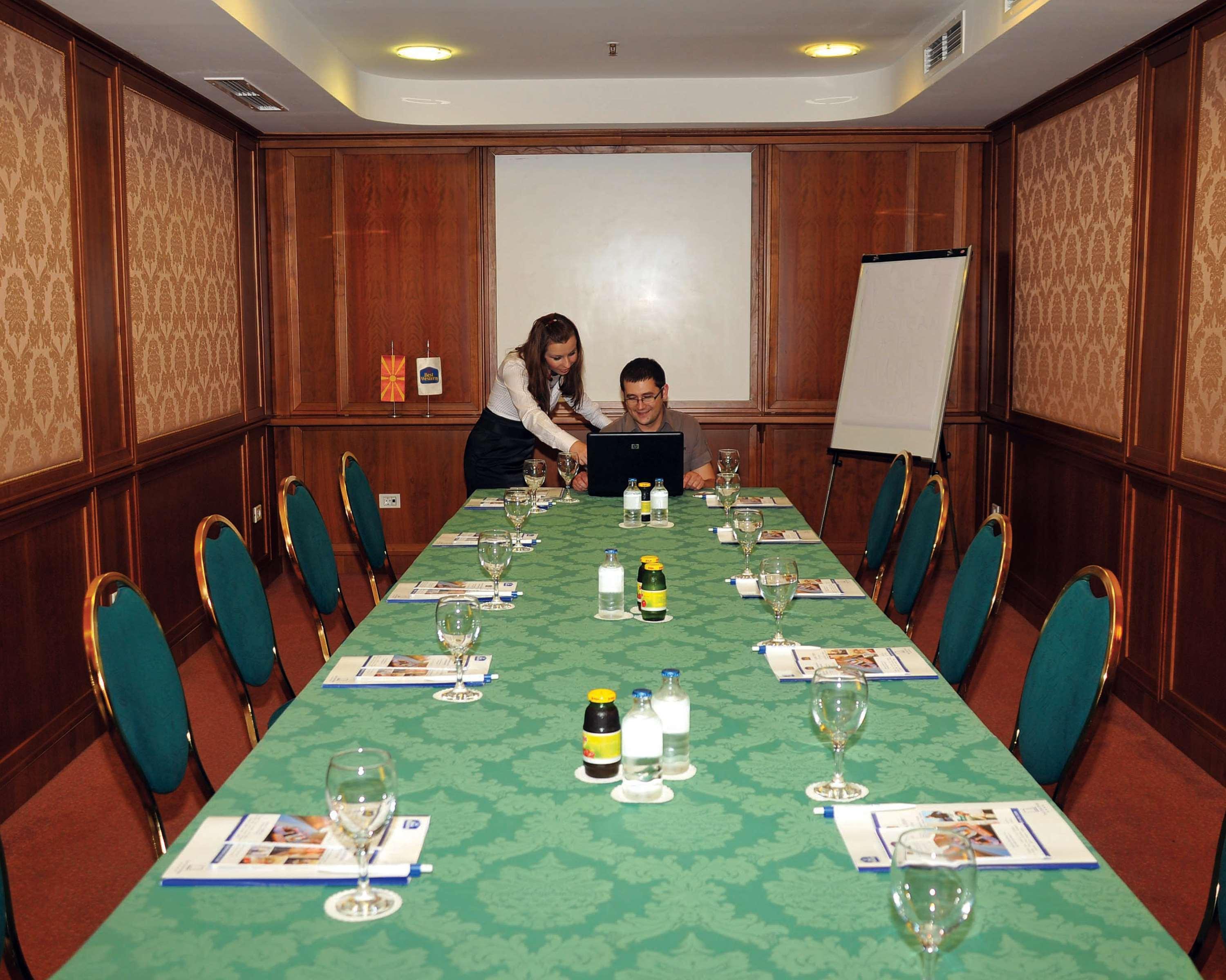 Best Western Hotel Turist Σκόπια Ανέσεις φωτογραφία