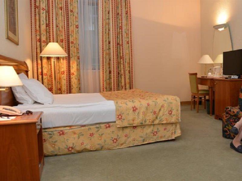 Best Western Hotel Turist Σκόπια Εξωτερικό φωτογραφία